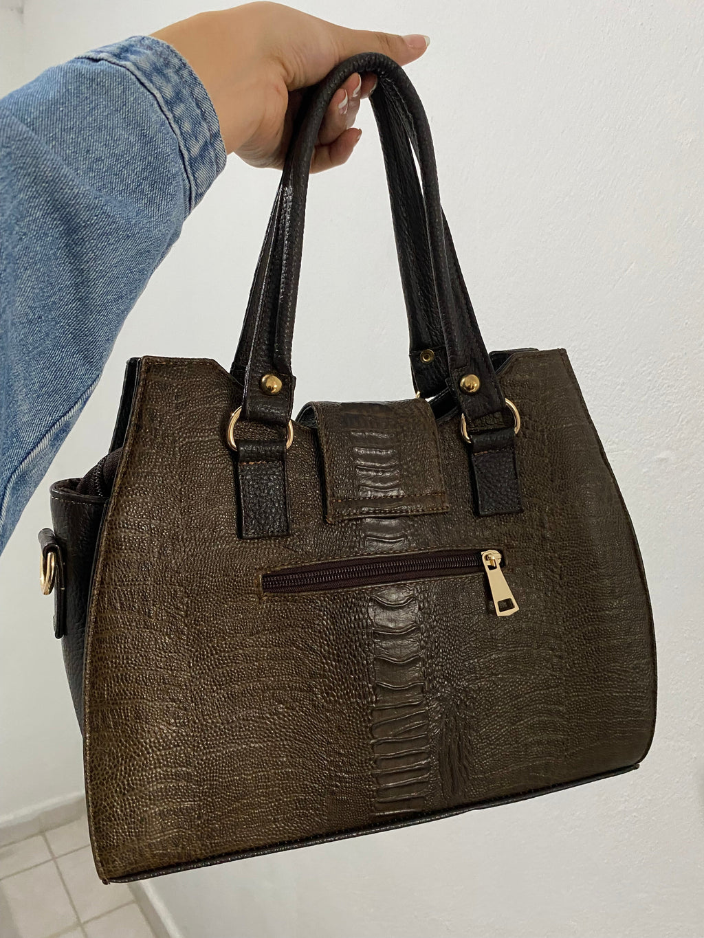 Bolsa Tote Café vista trasera con bolsillo cremallera